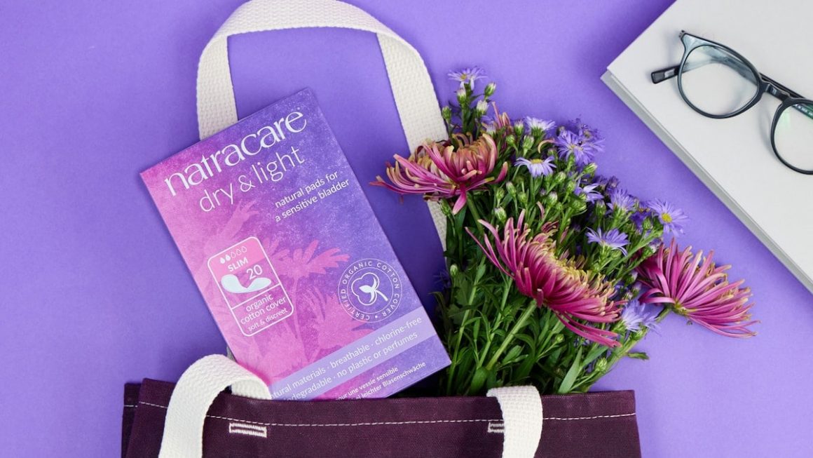 Natracare Dry and Light Incontinence Pads Discover Natracare Dry & Light incontinence pads made from natural materials for sensitive skin. For light urinary incontinence and bladder weakness. Incontinence products are used every day, so if you have an overactive bladder and sensitivity, it’s time to go plastic free. The average incontinence pad contains super-absorbents, dyes, and perfume — all of which can irritate intimate skin.